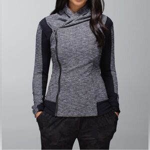 Lululemon‎ Women’s Bhakti Yoga Jacket Size 6  Zip up Pockets Coco Pique  / Black